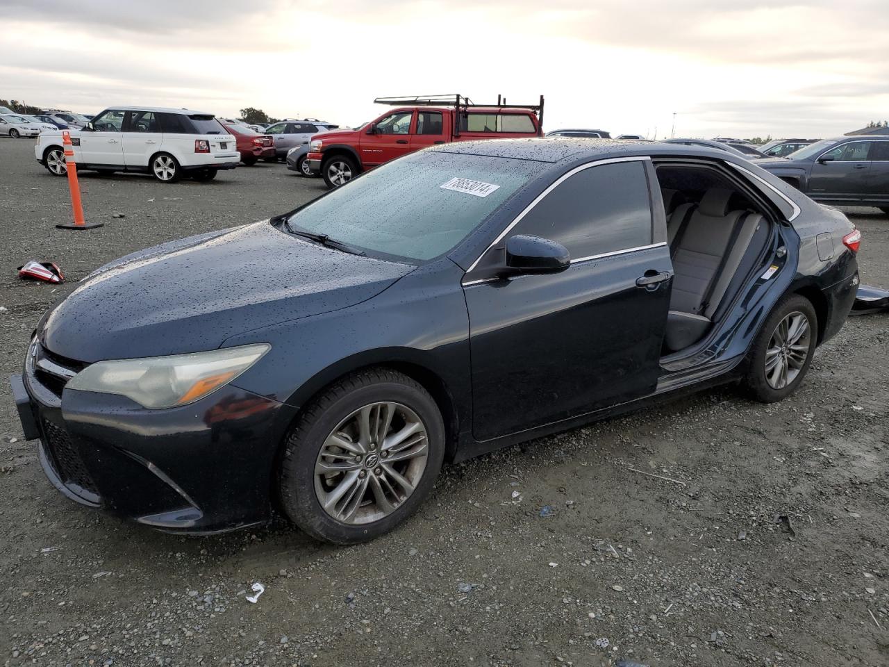 VIN 4T1BF1FK6GU542028 2016 TOYOTA CAMRY no.1