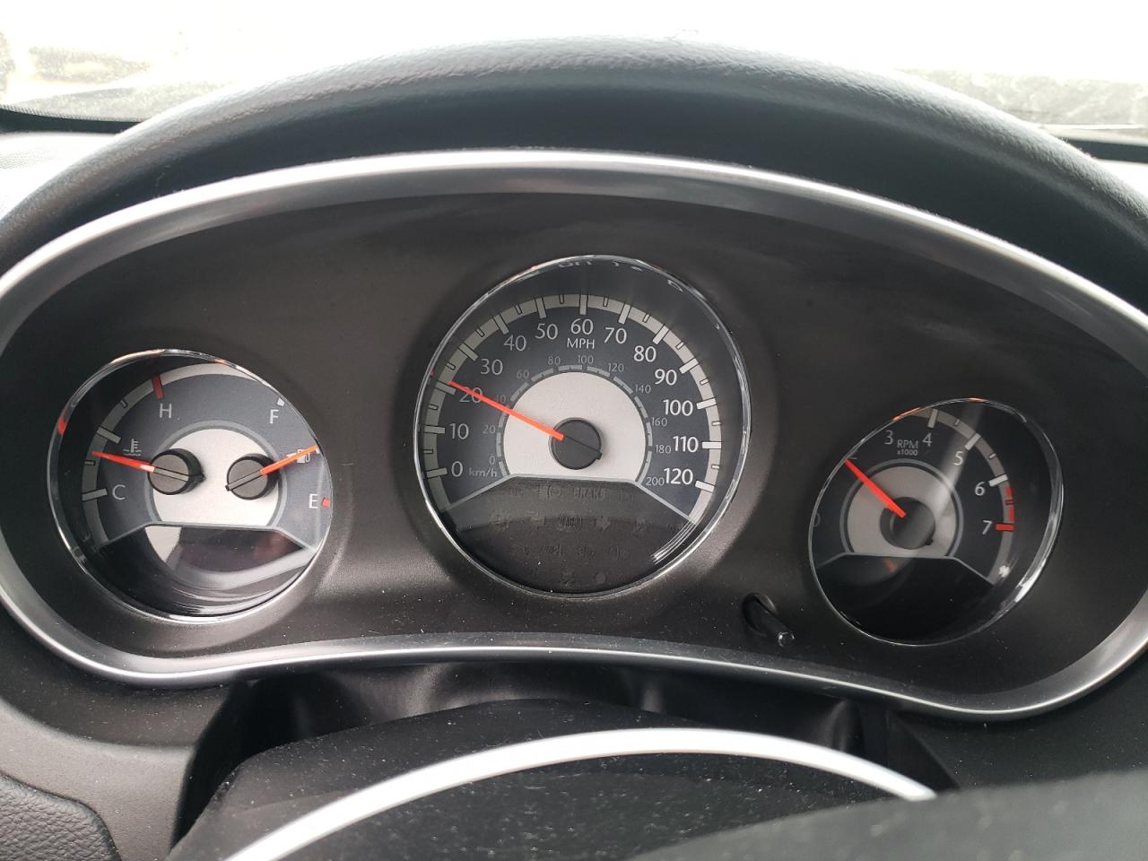 2011 Chrysler 200 Touring VIN: 1C3BC1FB2BN604027 Lot: 82757454