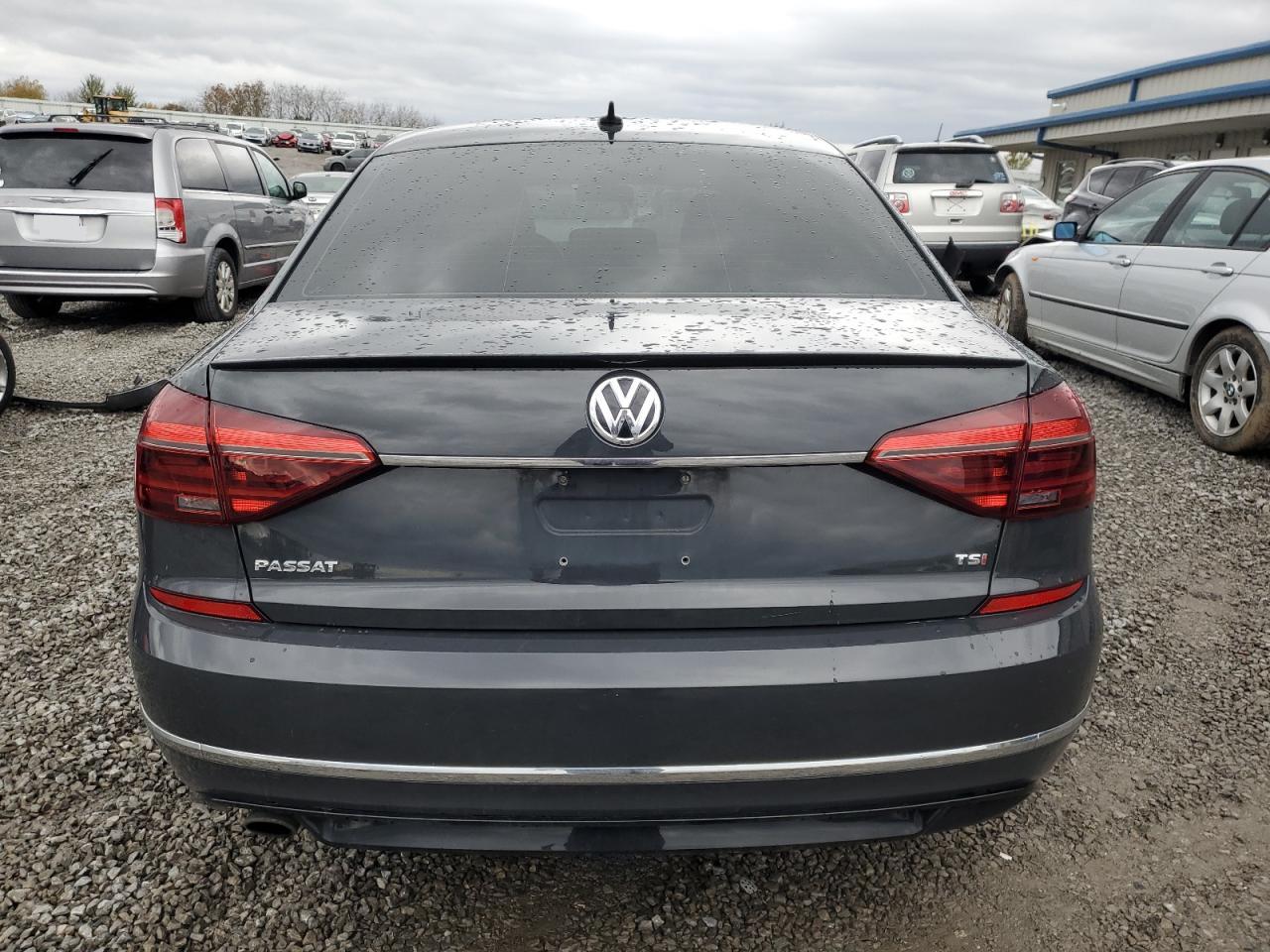 2017 Volkswagen Passat R-Line VIN: 1VWDT7A32HC061402 Lot: 80721574