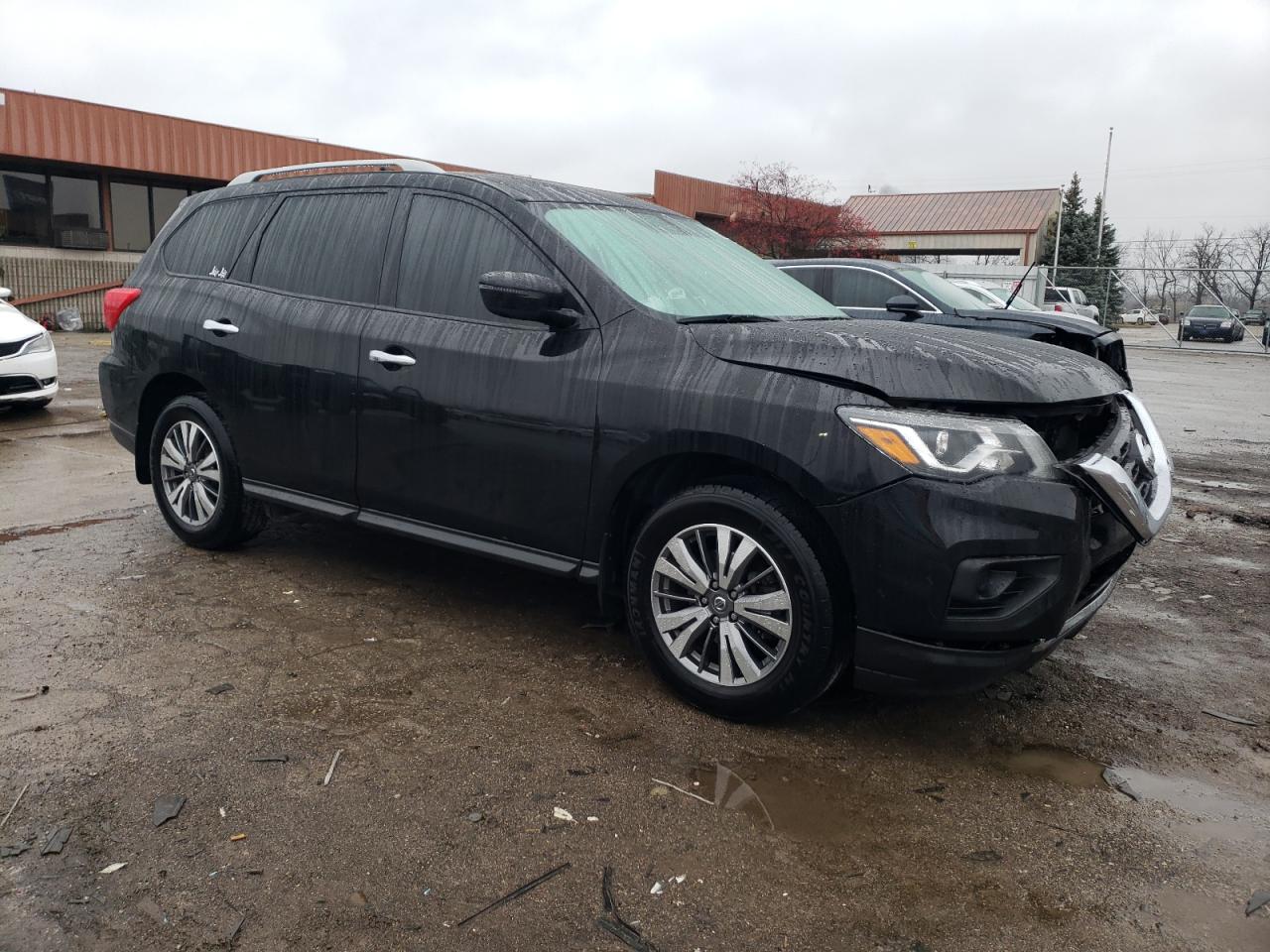 2020 Nissan Pathfinder - Image 4