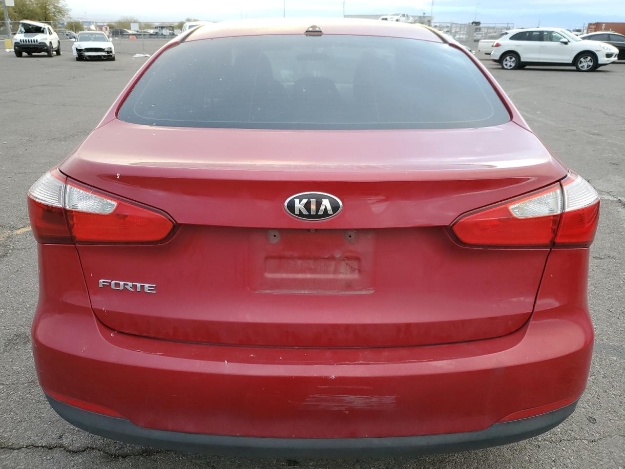 VIN KNAFX4A66F5361368 2015 KIA FORTE no.6