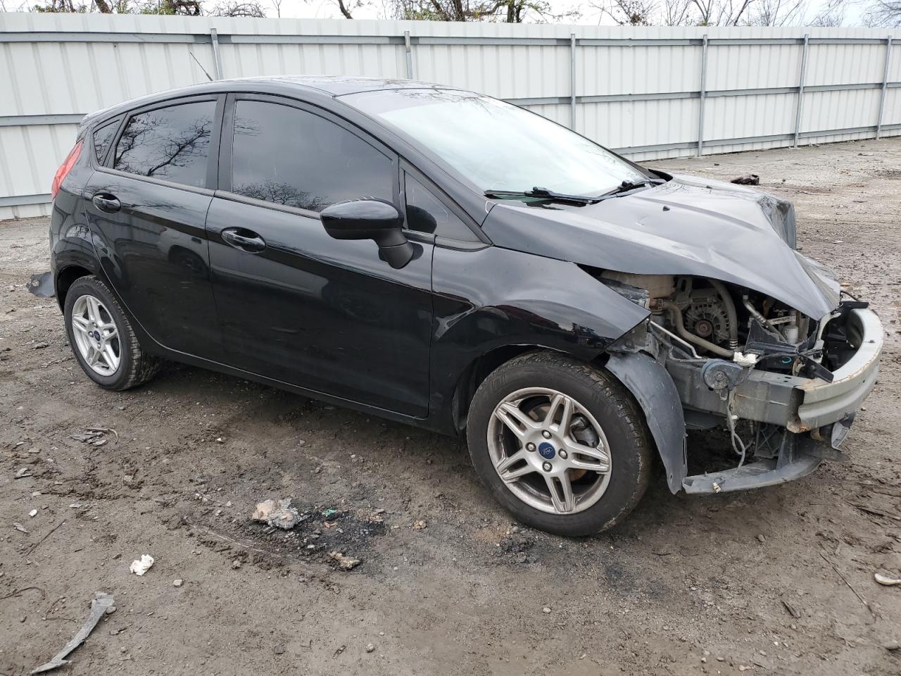 VIN 3FADP4EJ8KM117336 2019 FORD FIESTA no.4