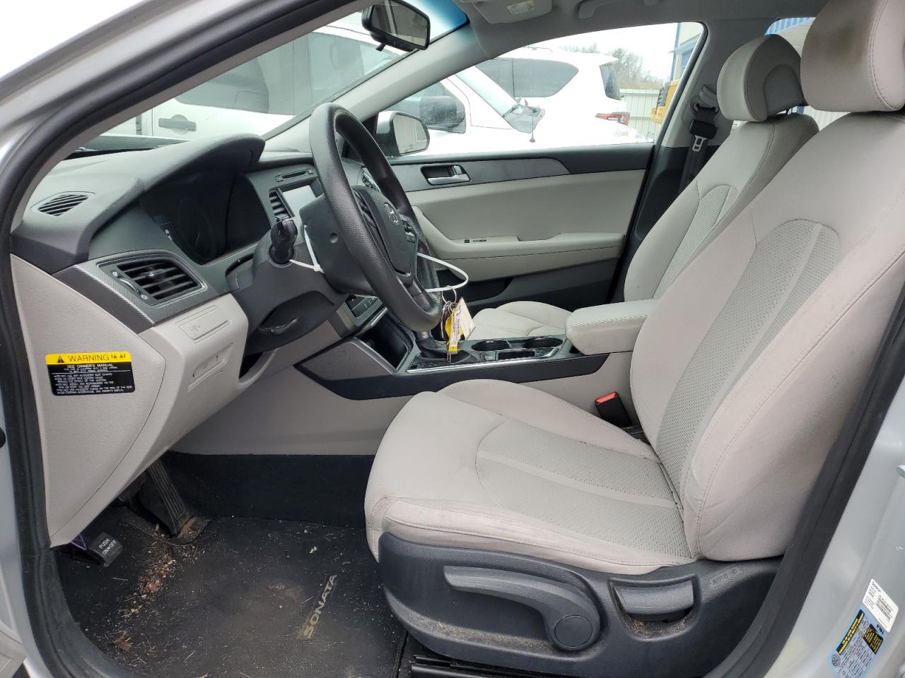 2017 Hyundai Sonata - Image 7