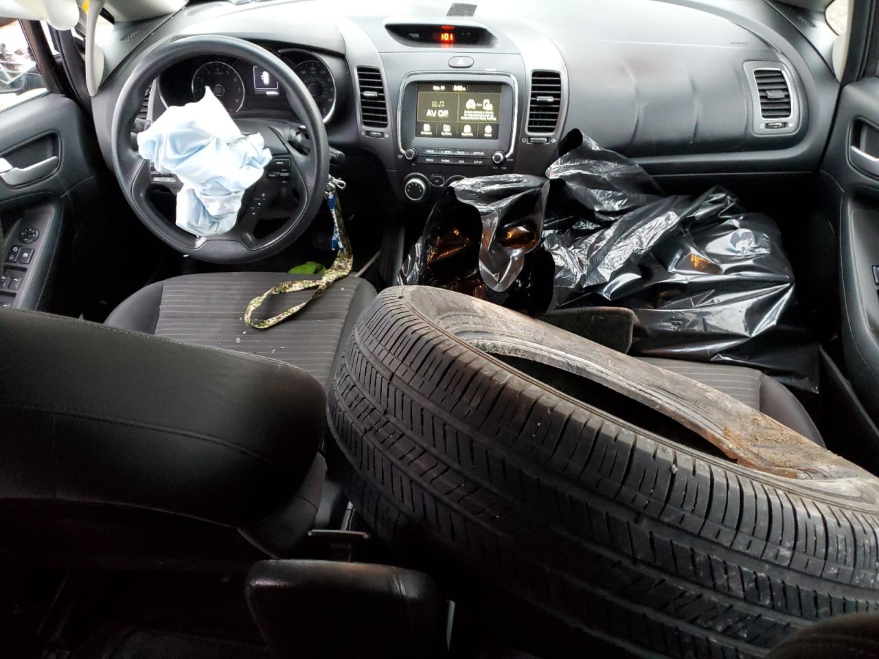 2018 Kia Forte Lx VIN: 3KPFL4A76JE177651 Lot: 78902944