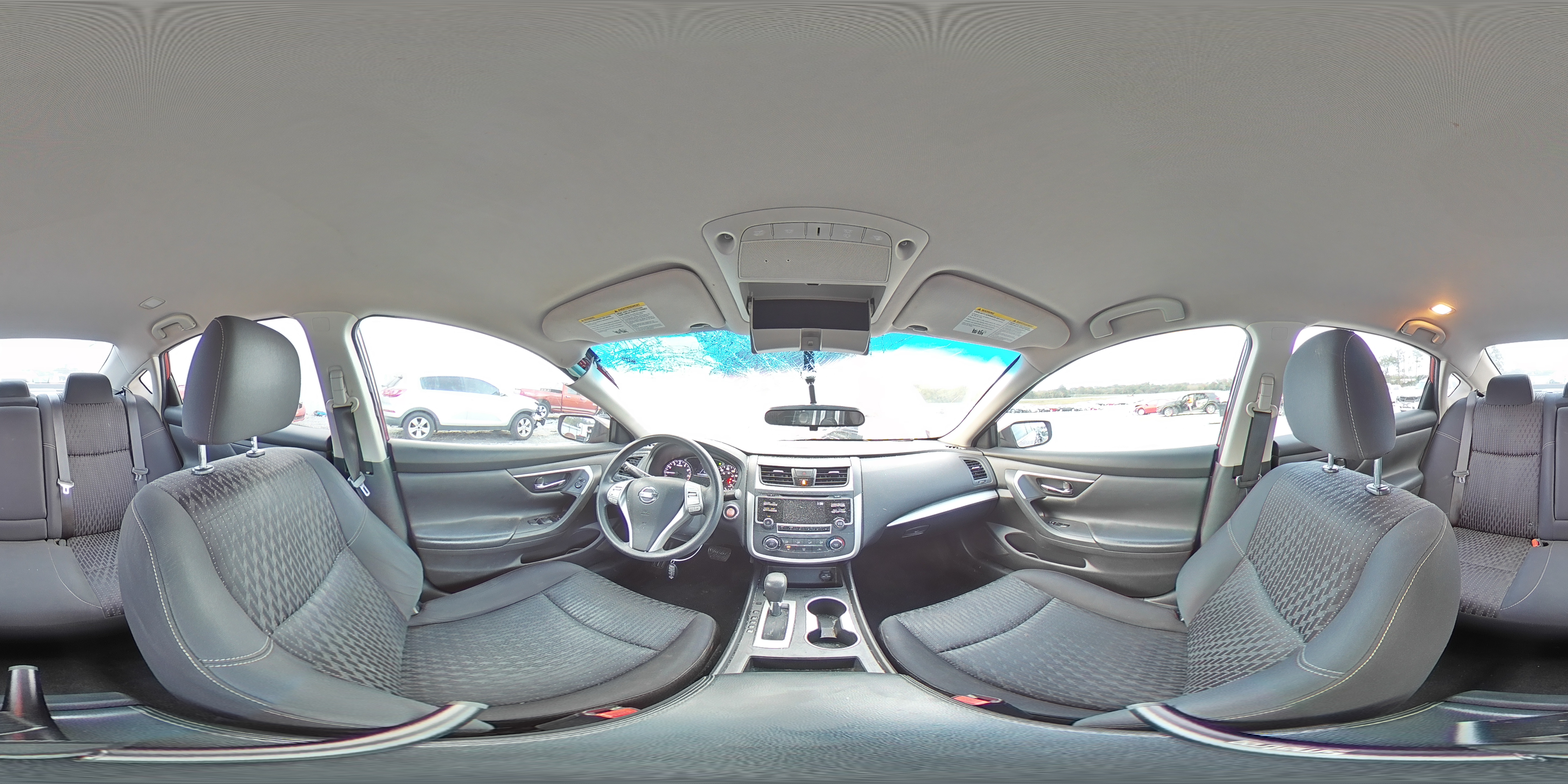 2016 Nissan Altima - Image 14