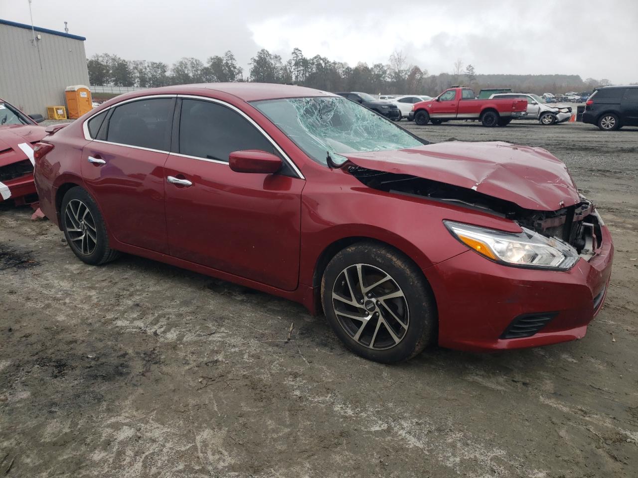 2018 Nissan Altima - Image 4