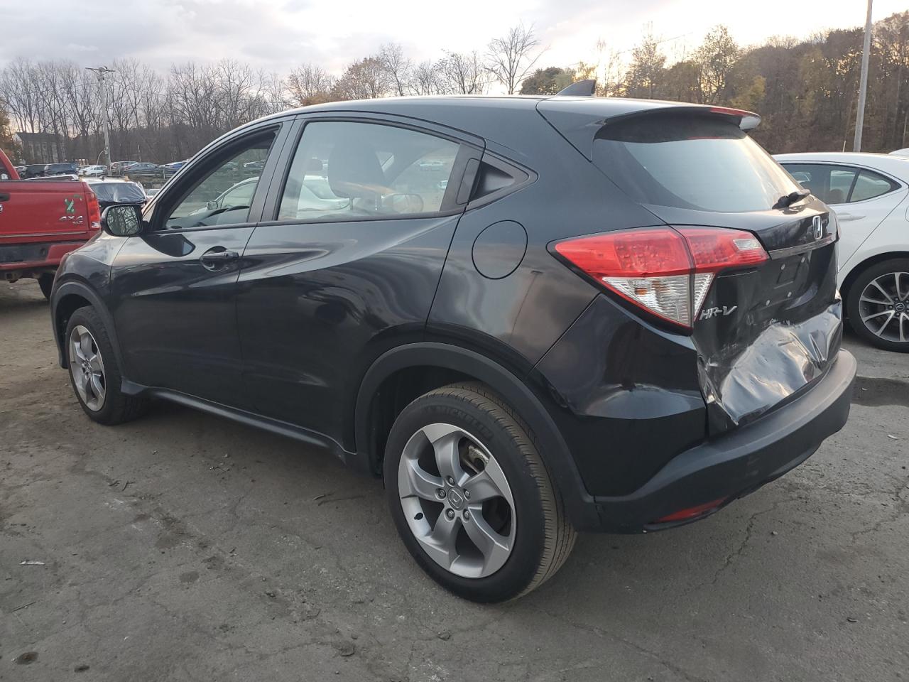 2021 Honda Hr-V Lx VIN: 3CZRU6H32MM736643 Lot: 77680304