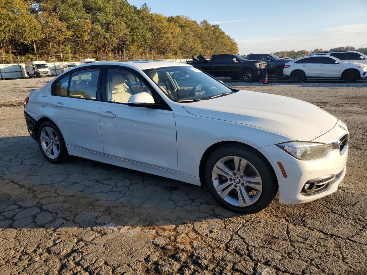 VIN WBA8E9C56GK644369 2016 BMW 3 SERIES no.4