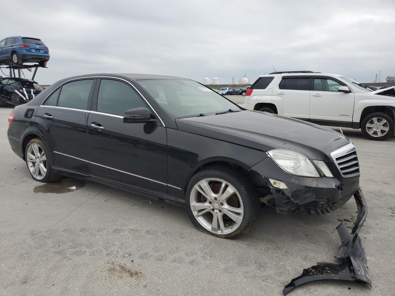 VIN WDDHF5KB2DA690367 2013 MERCEDES-BENZ E-CLASS no.4