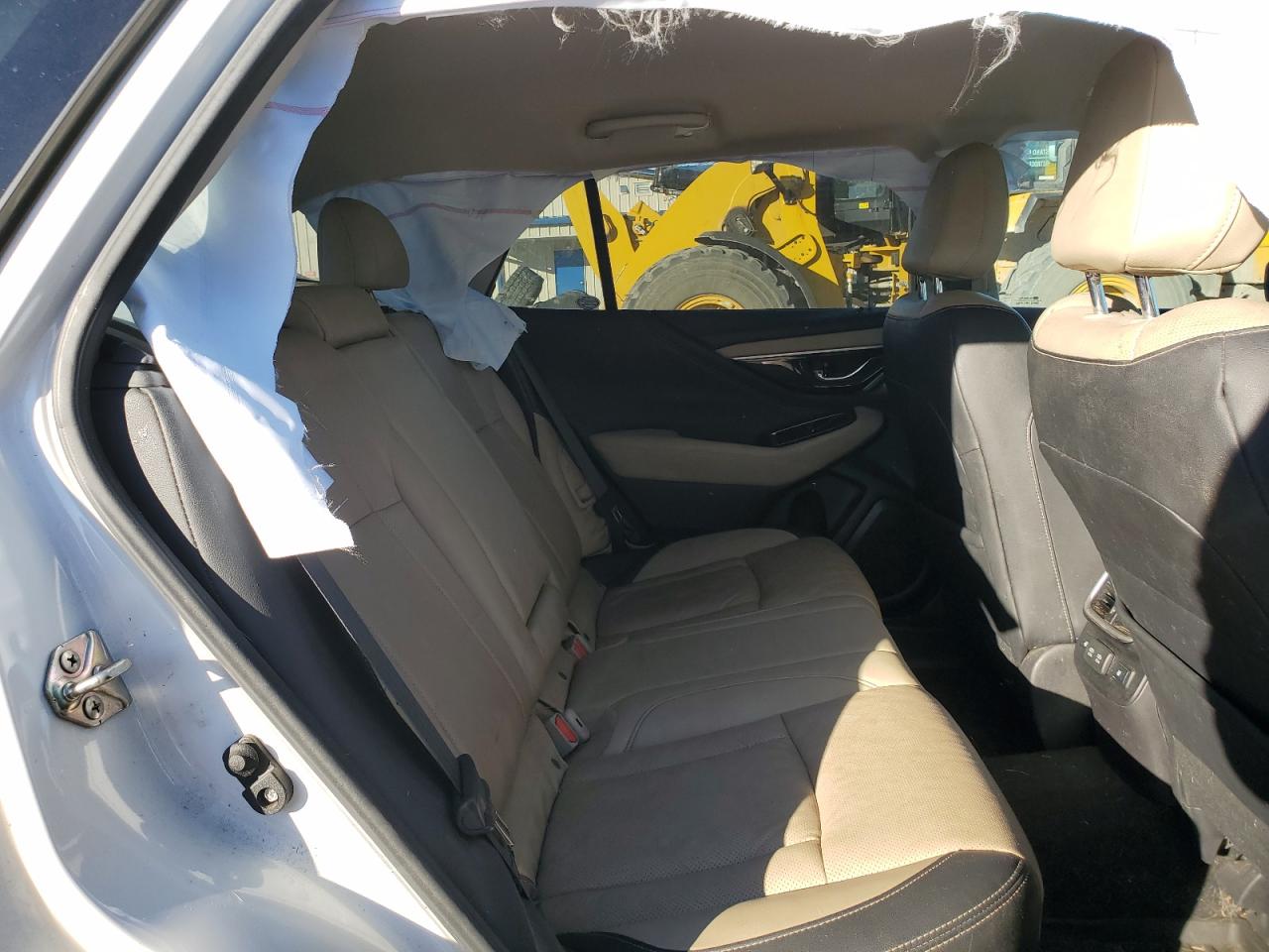 2020 Subaru Outback - Image 11