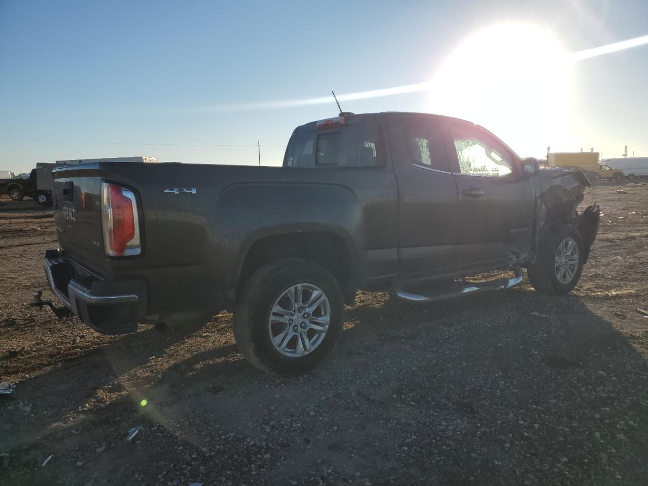2019 GMC Canyon - Image 3