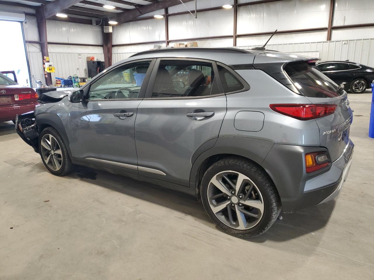 VIN KM8K53A51JU134074 2018 HYUNDAI KONA no.2