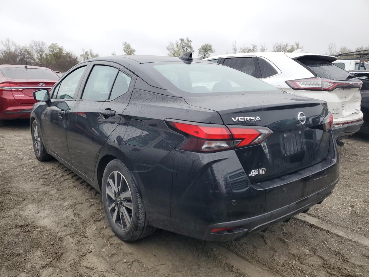 2020 Nissan Versa - Image 2
