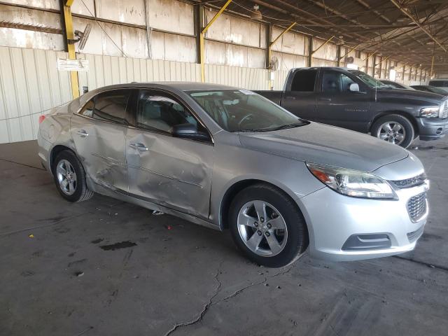 Sedans CHEVROLET MALIBU 2015 Srebrny