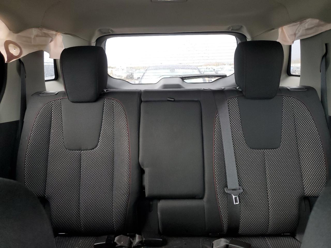 2014 GMC Terrain - Image 10