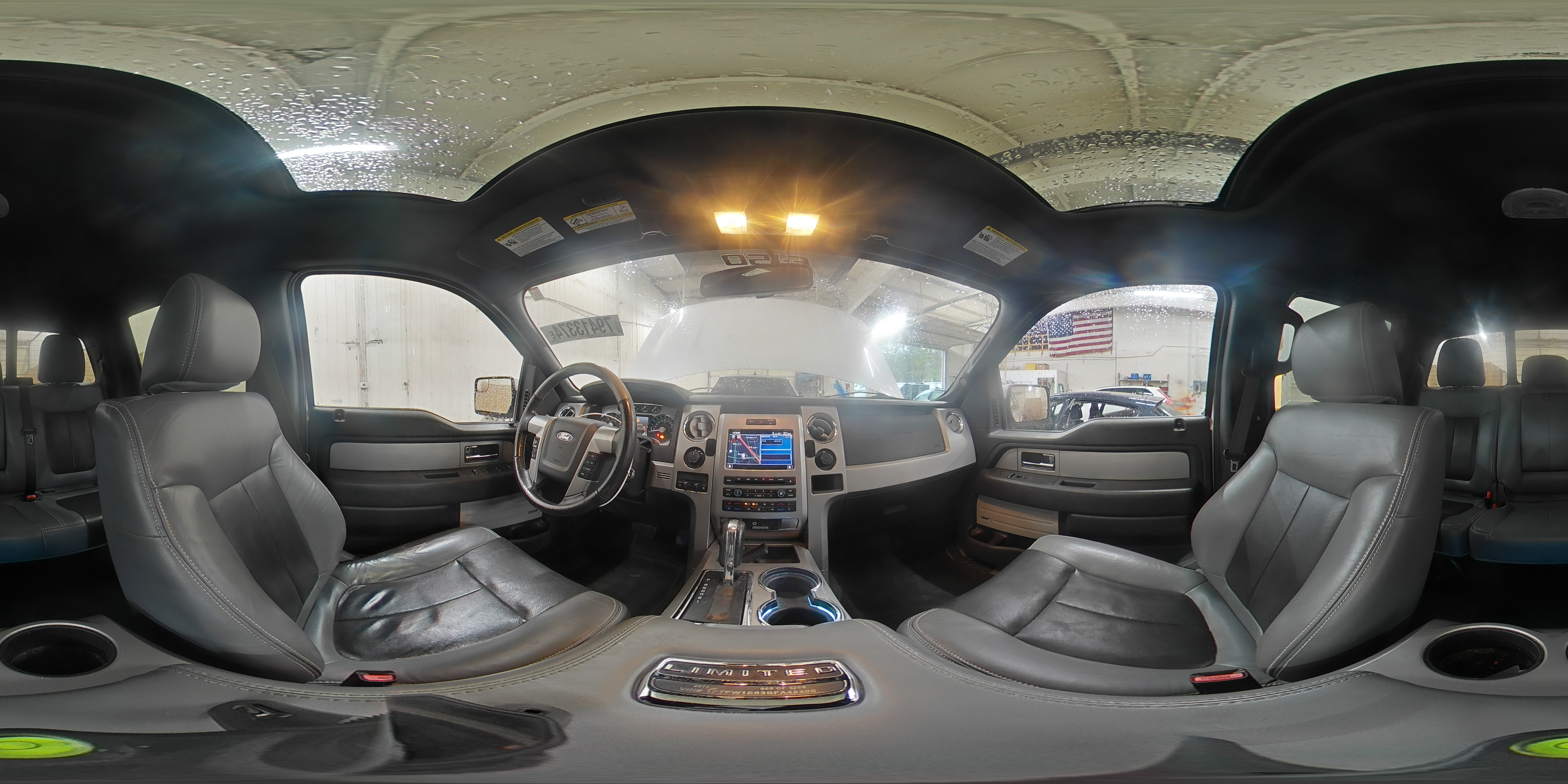 2011 Ford F-150 - Image 13