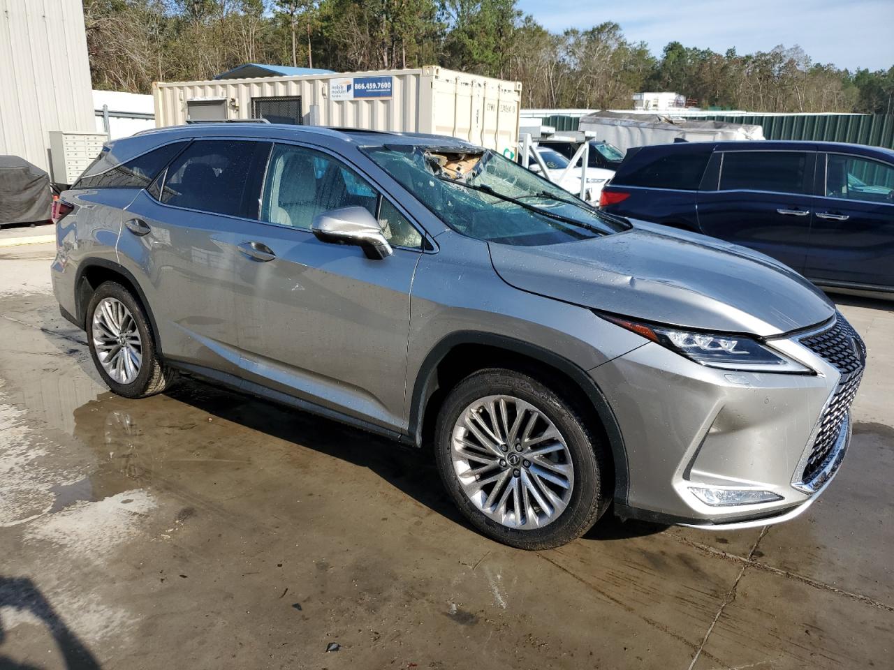 2020 Lexus RX - Image 4