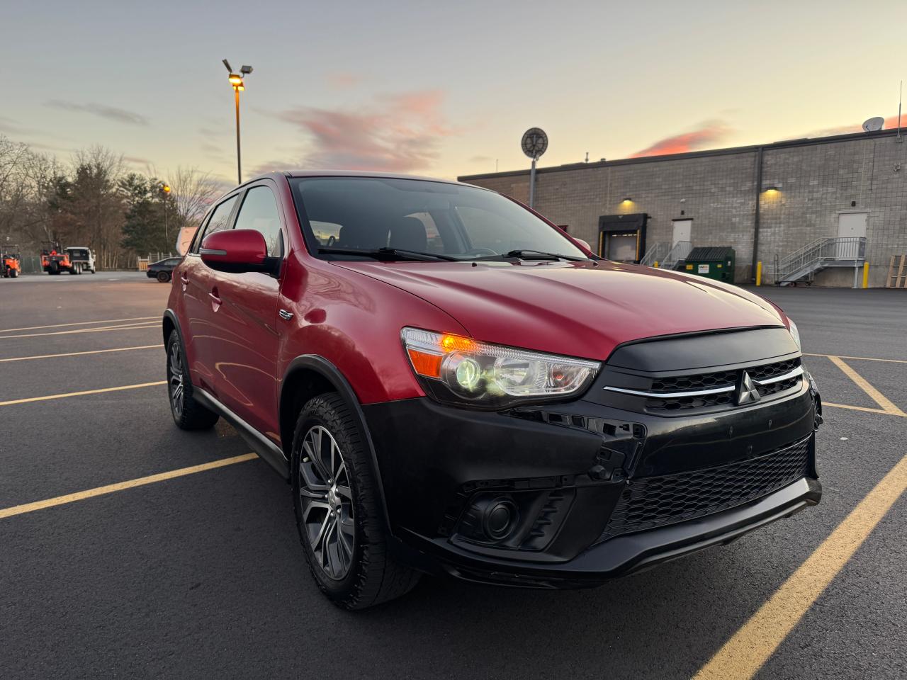 2018 Mitsubishi Outlander - Image 1