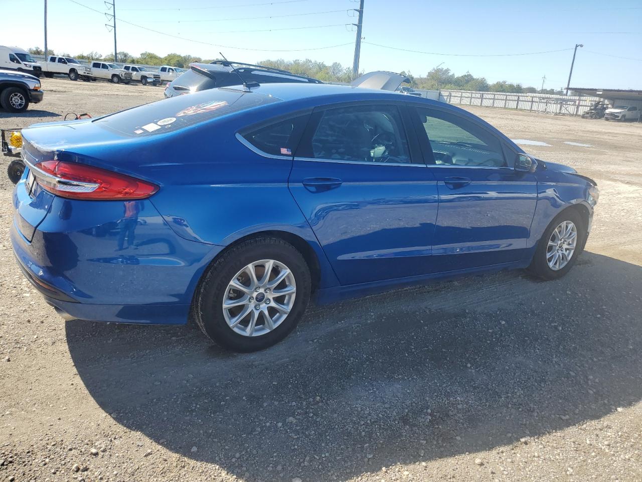 VIN 3FA6P0G70JR186350 2018 FORD FUSION no.3