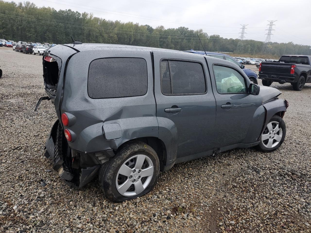 2009 Chevrolet HHR - Image 3