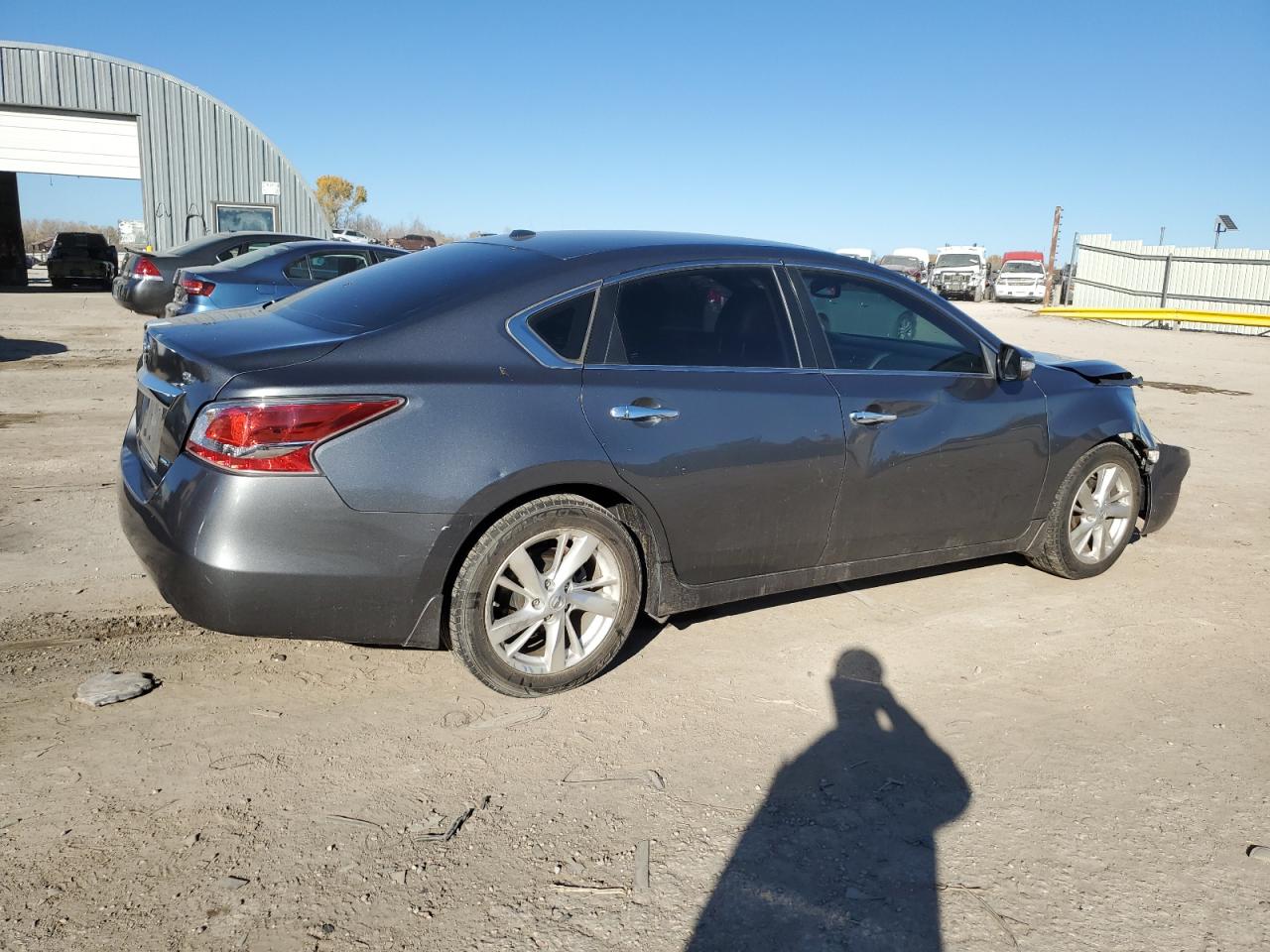 2014 Nissan Altima - Image 3