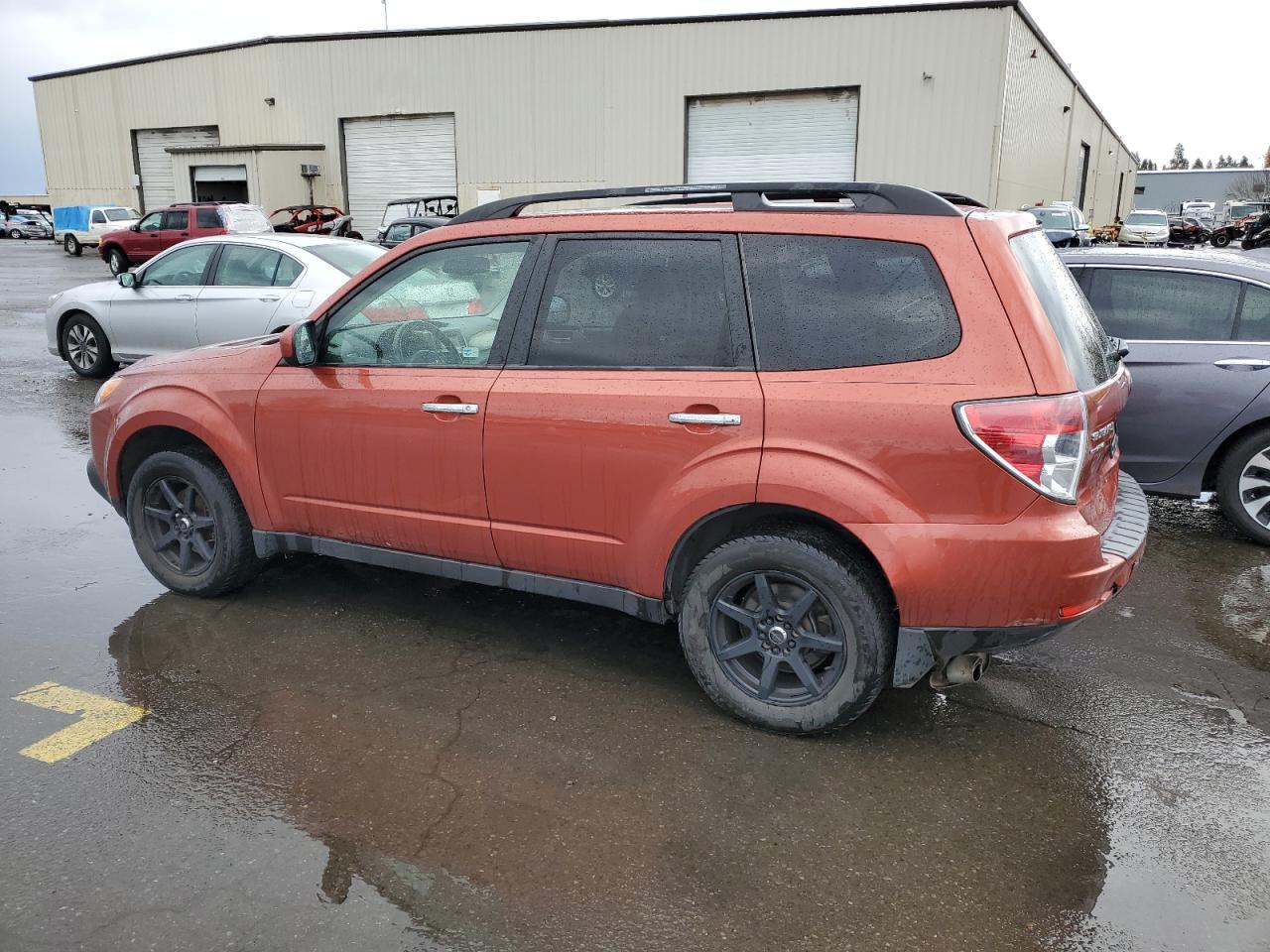 2010 Subaru Forester - Image 2