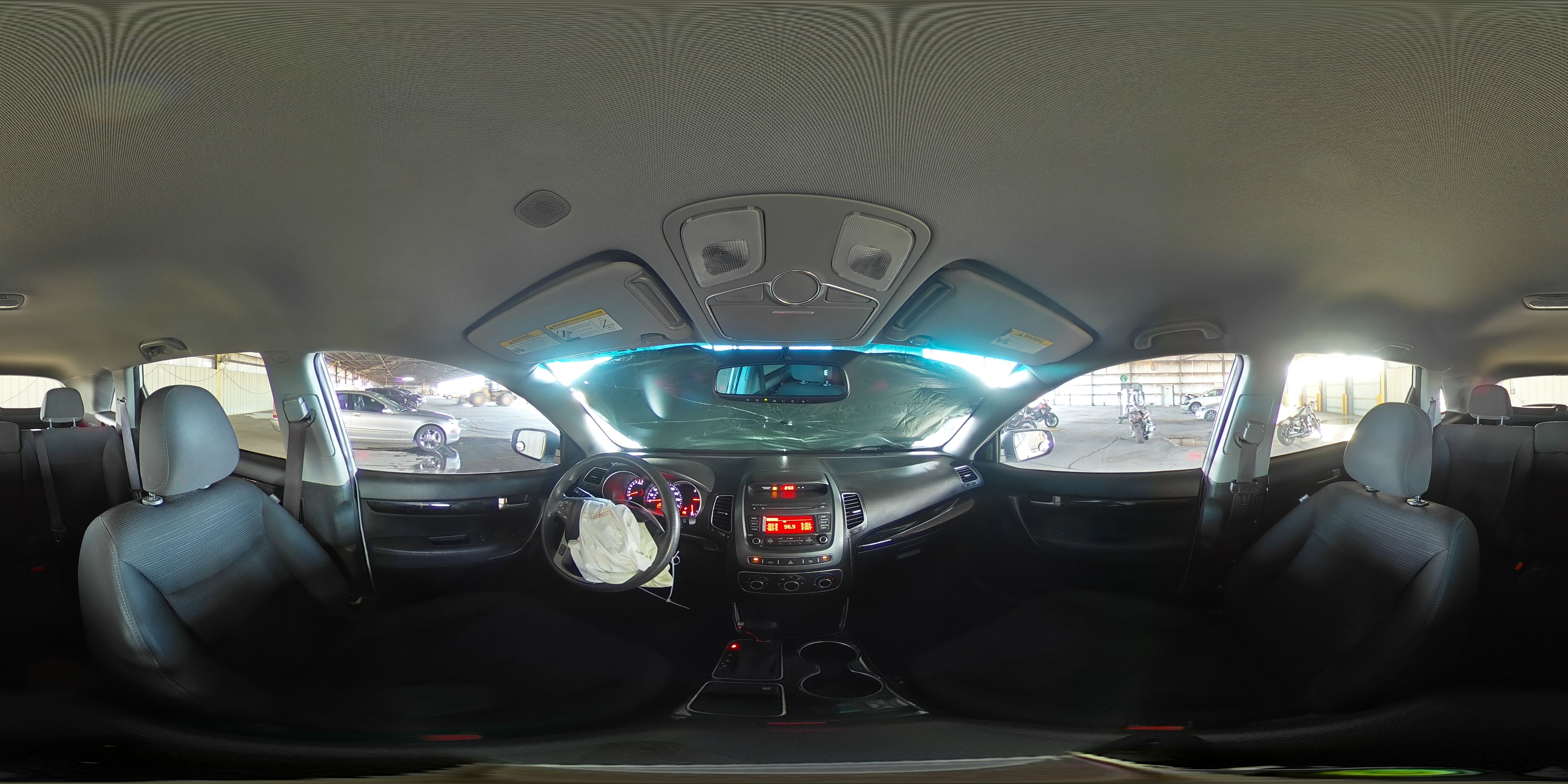2015 Kia Sorento - Image 12