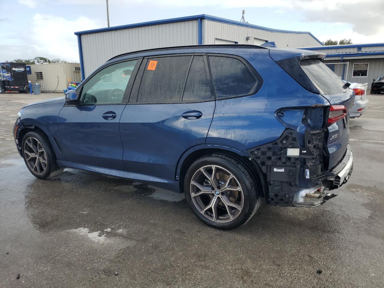 VIN 5UXCR6C07P9R19578 2023 BMW X5 no.2