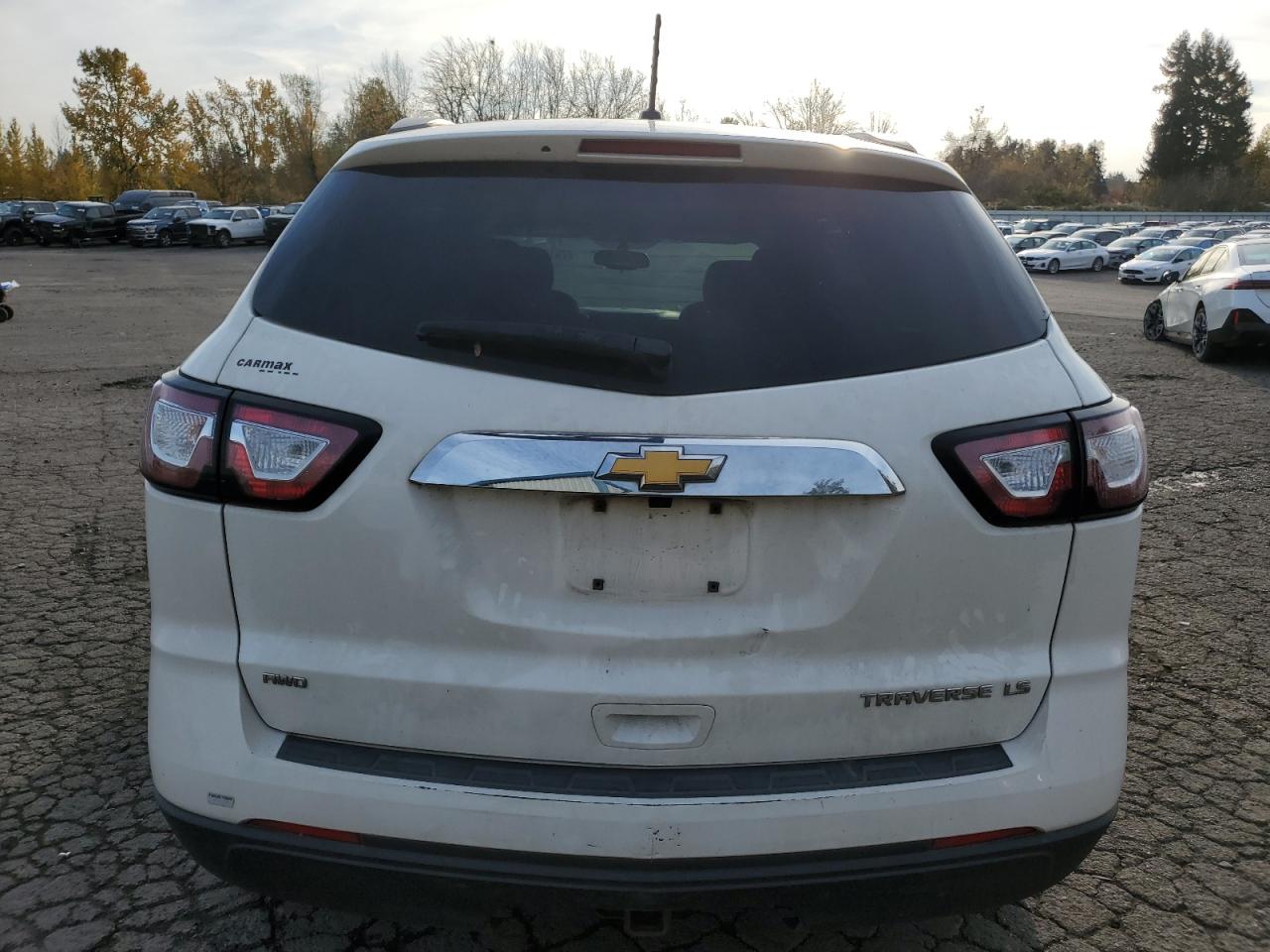 2015 Chevrolet Traverse - Image 6