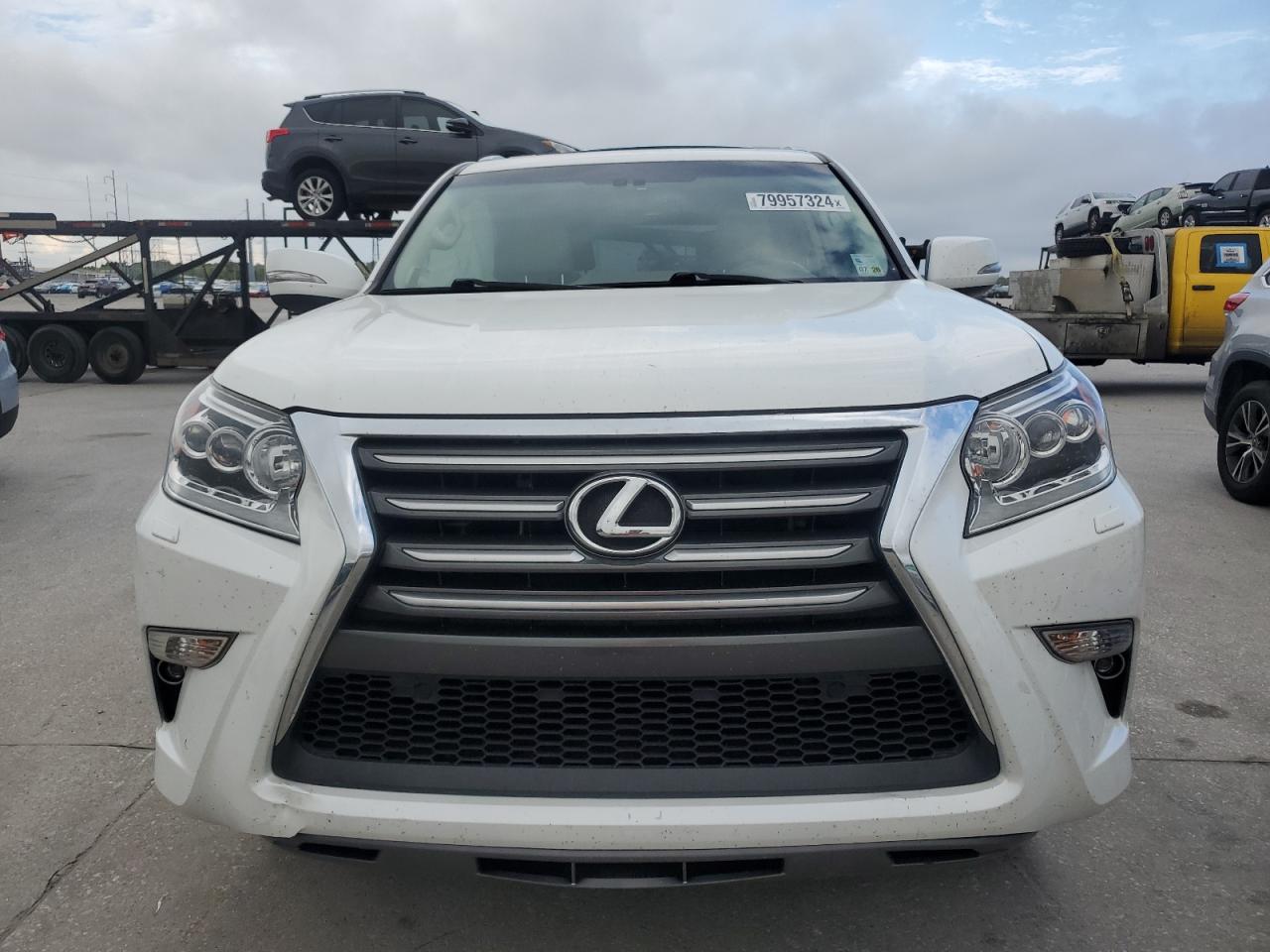 VIN JTJBM7FX9J5198072 2018 LEXUS GX no.5