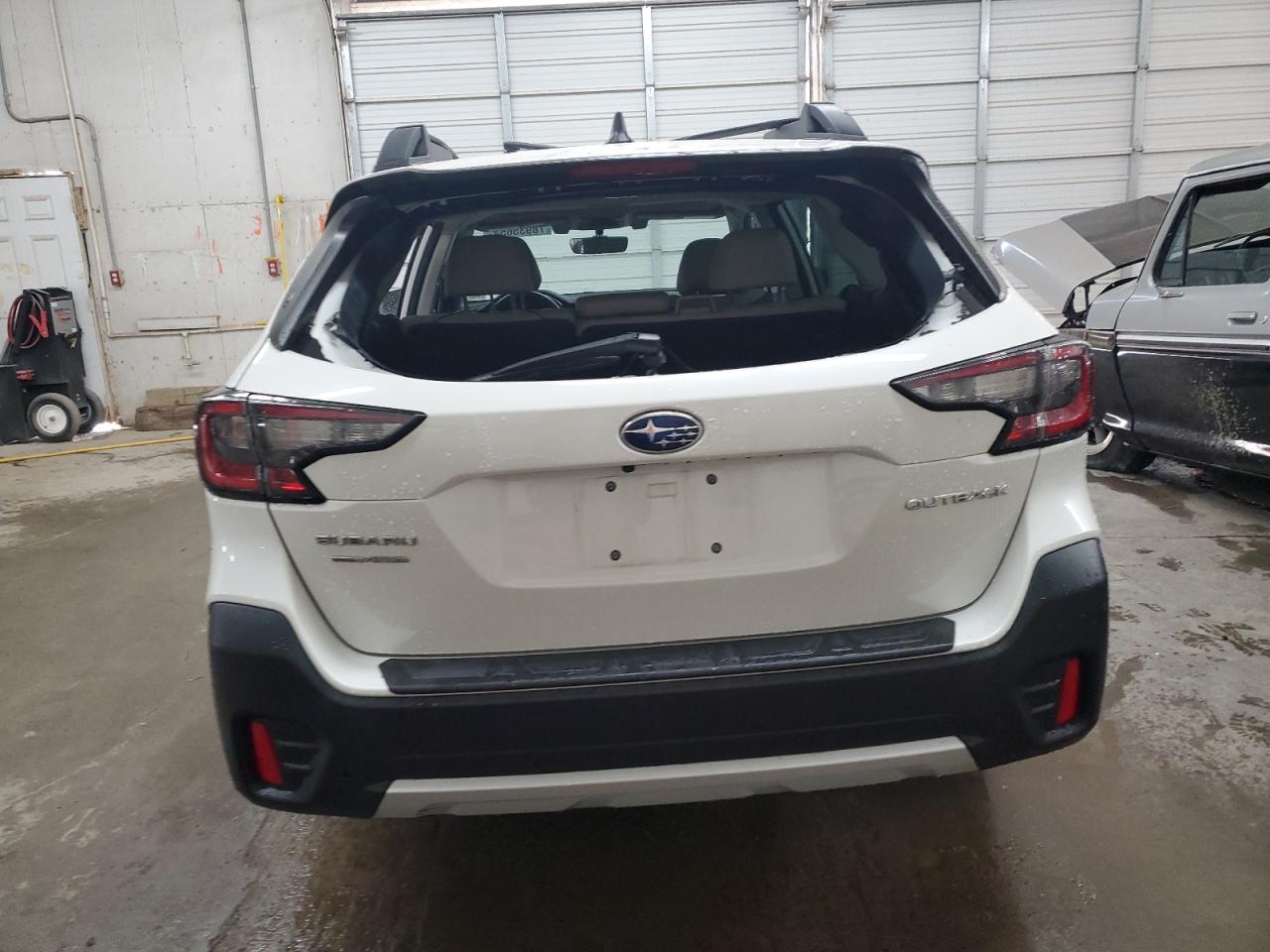 2020 Subaru Outback - Image 6
