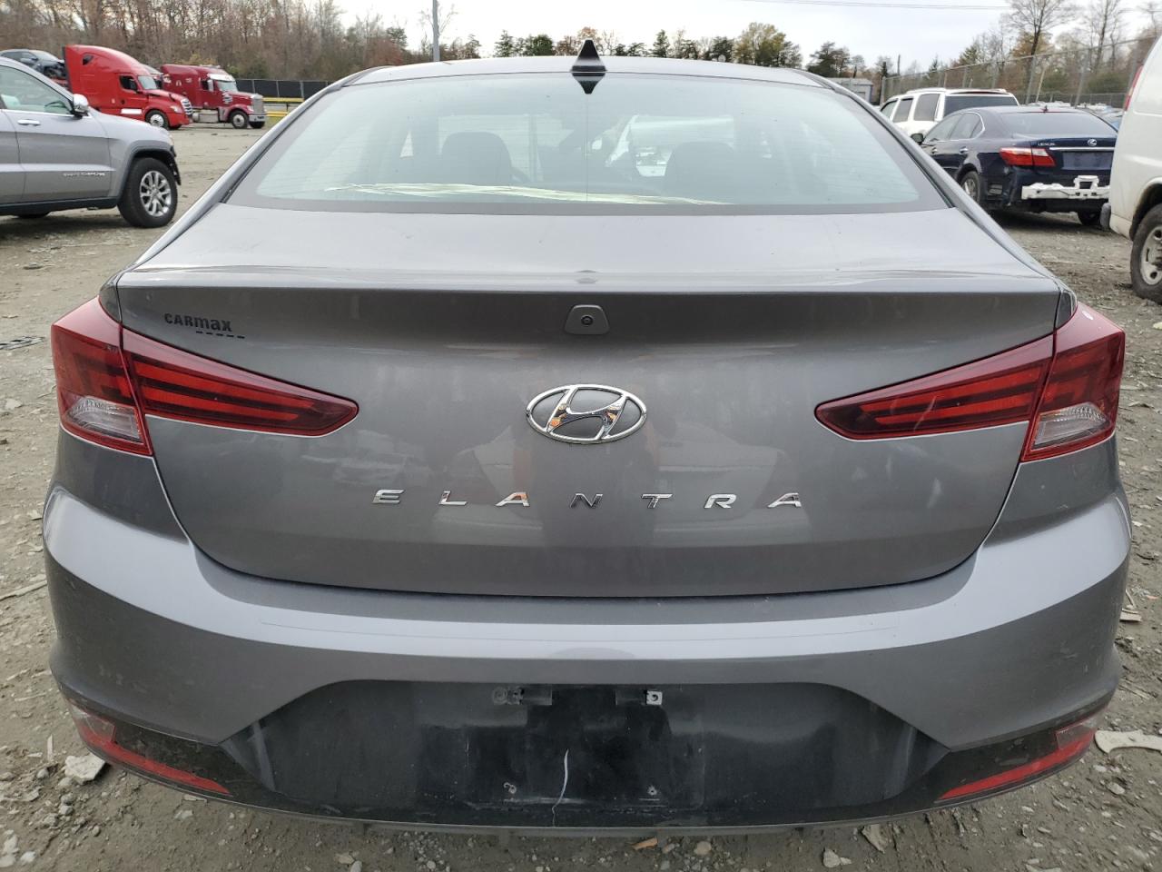 2020 Hyundai Elantra - Image 6