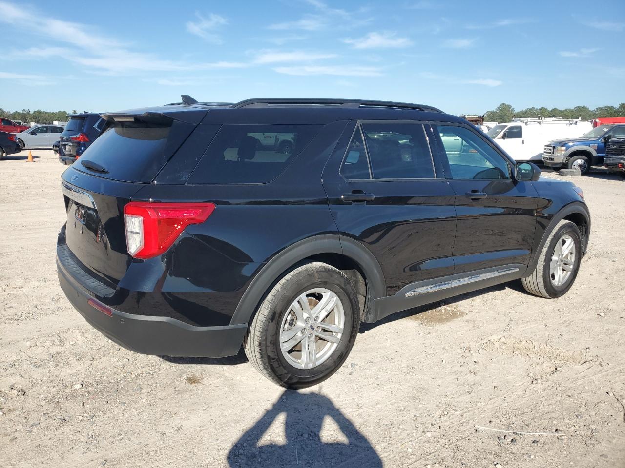 VIN 1FMSK7DH0RGA32880 2024 FORD EXPLORER no.3