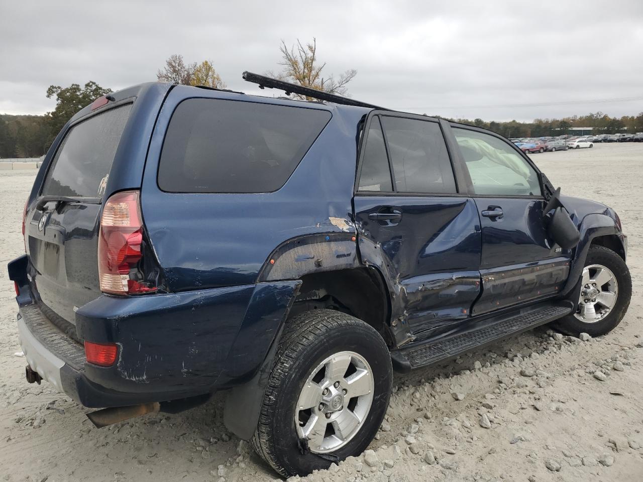 2004 Toyota 4Runner - Image 3