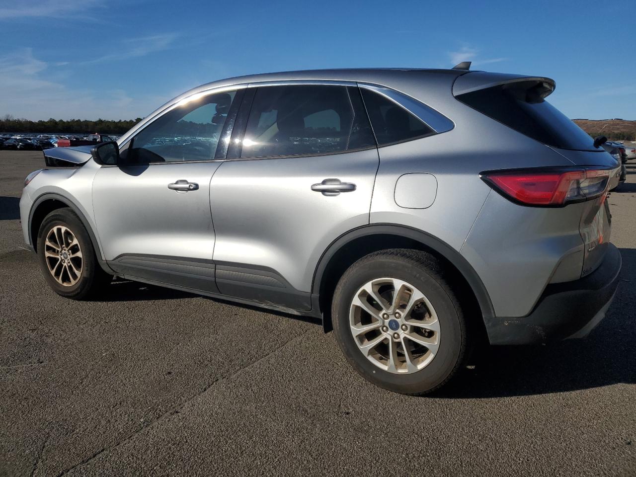 2022 Ford Escape - Image 2