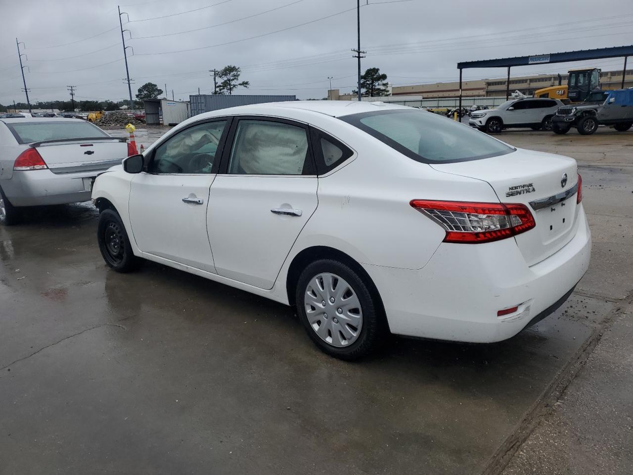 2015 Nissan Sentra - Image 2