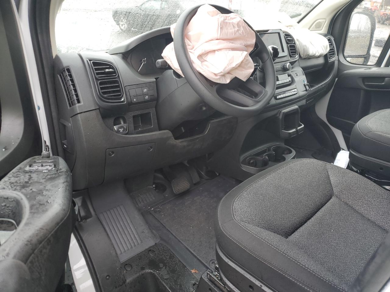 2025 Ram Promaster 2500 2500 High VIN: 3C6LRVDG5SE522275 Lot: 86968214