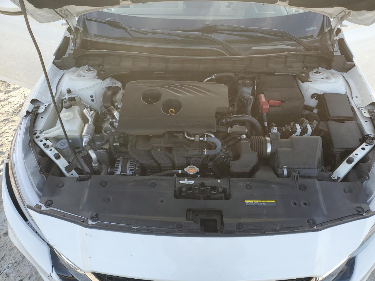 2019 Nissan Altima - Image 12