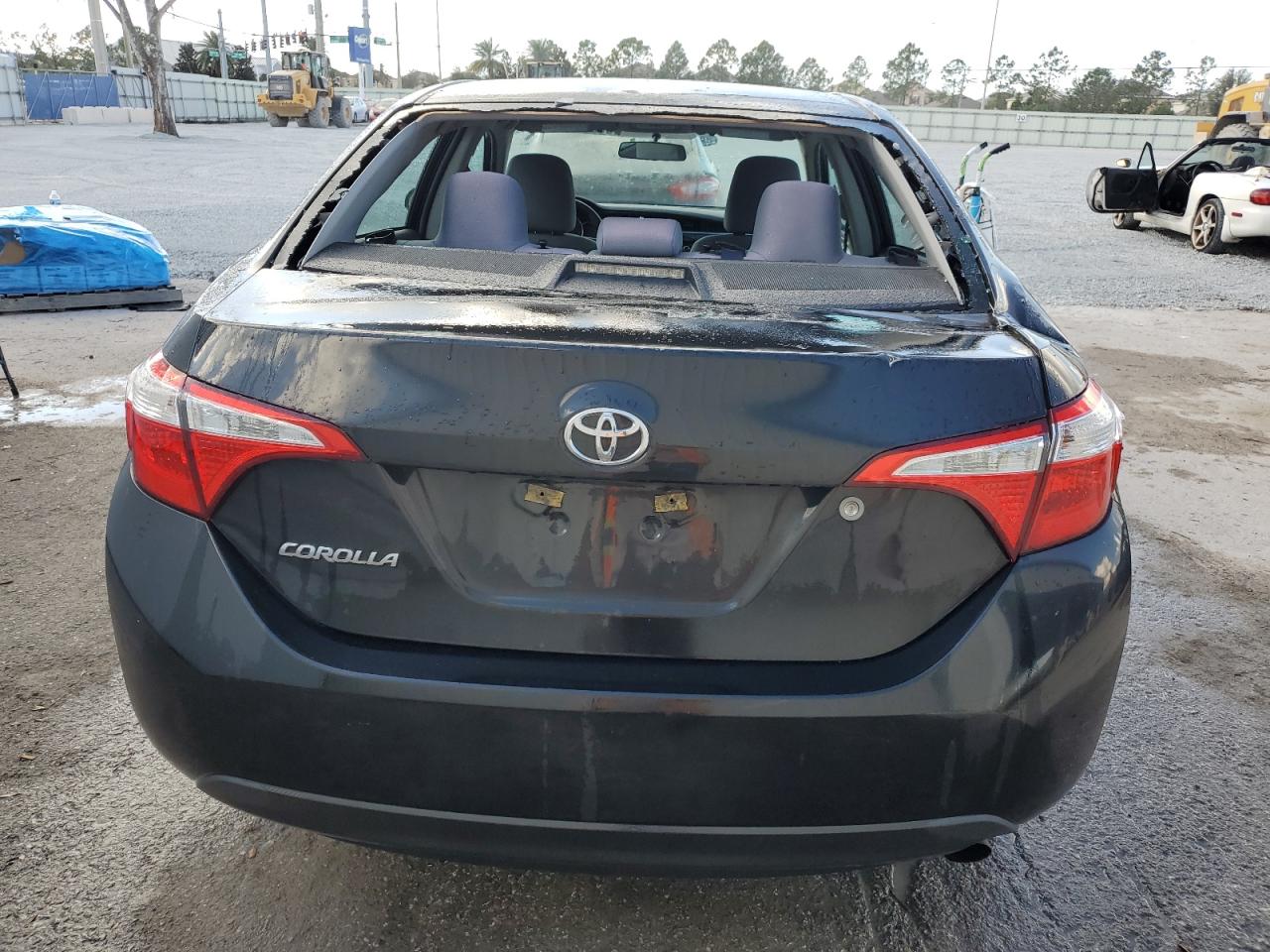 2015 Toyota Corolla L VIN: 5YFBURHE6FP359322 Lot: 80284744