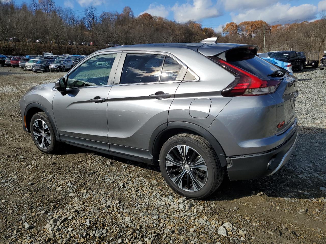 2022 Mitsubishi Eclipse - Image 2