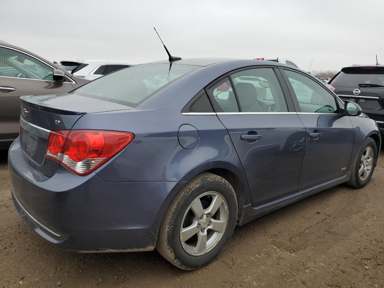 VIN 1G1PC5SBXE7350115 2014 CHEVROLET CRUZE no.3