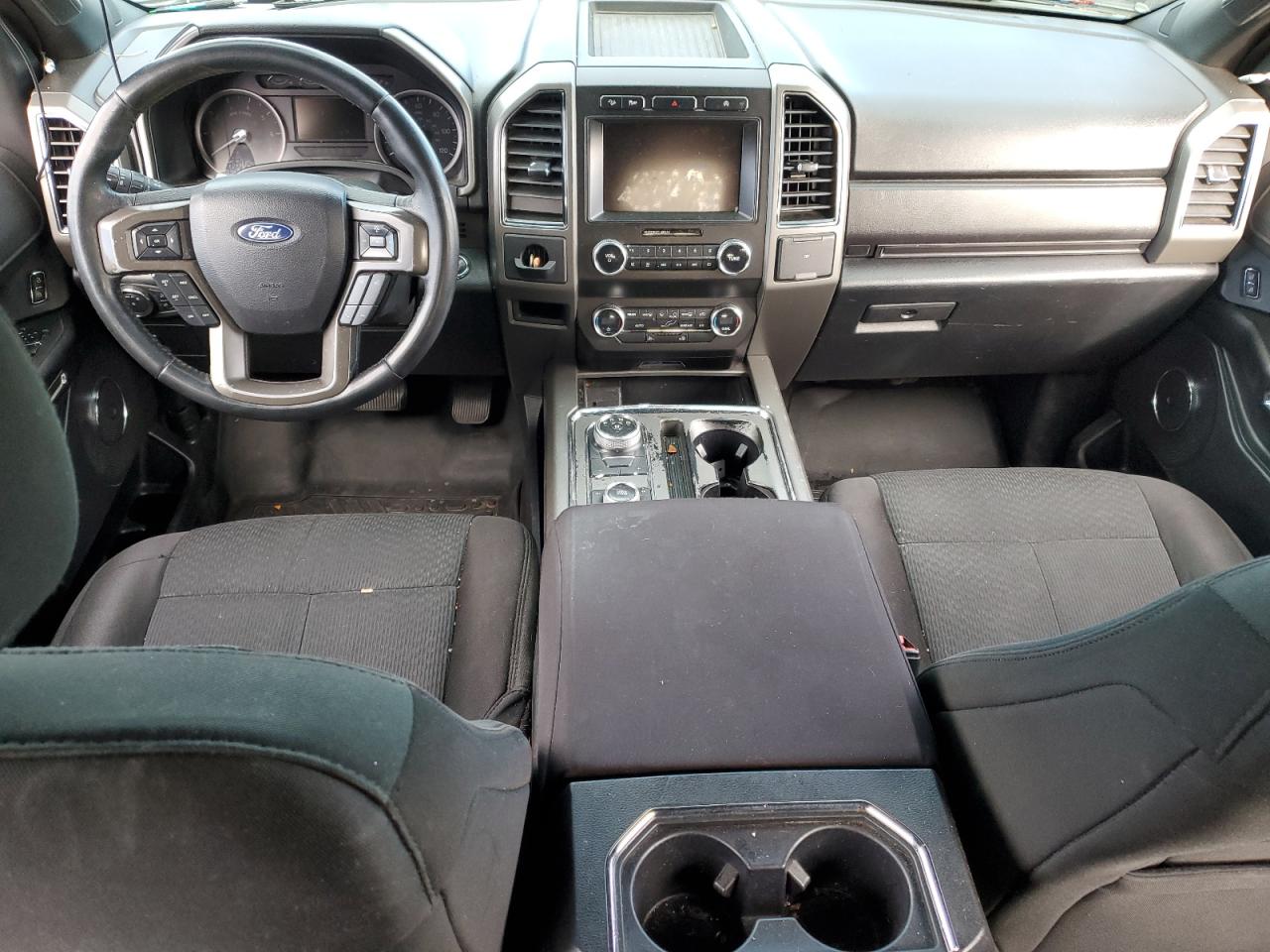 2019 Ford Expedition - Image 8