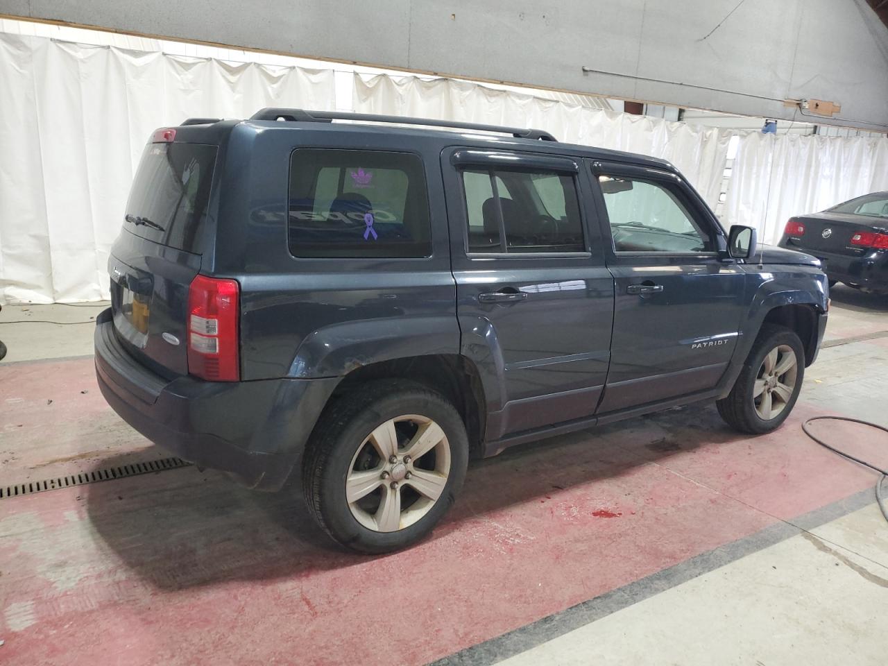 VIN 1C4NJRFB7ED766470 2014 JEEP PATRIOT no.3