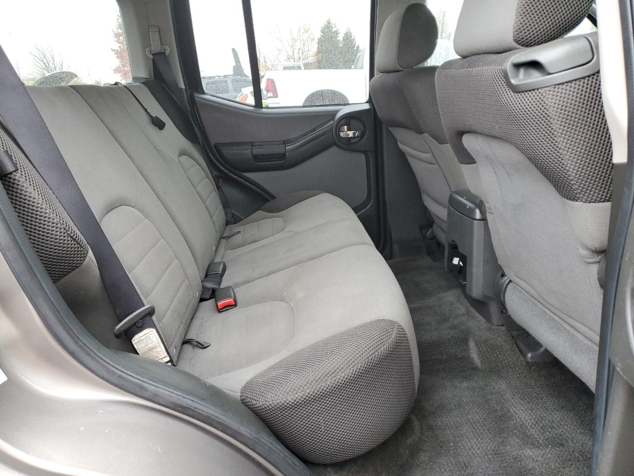 2005 Nissan XTerra - Image 11
