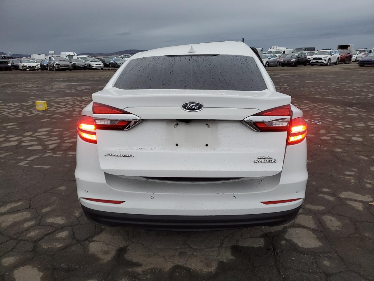 2019 Ford Fusion - Image 6