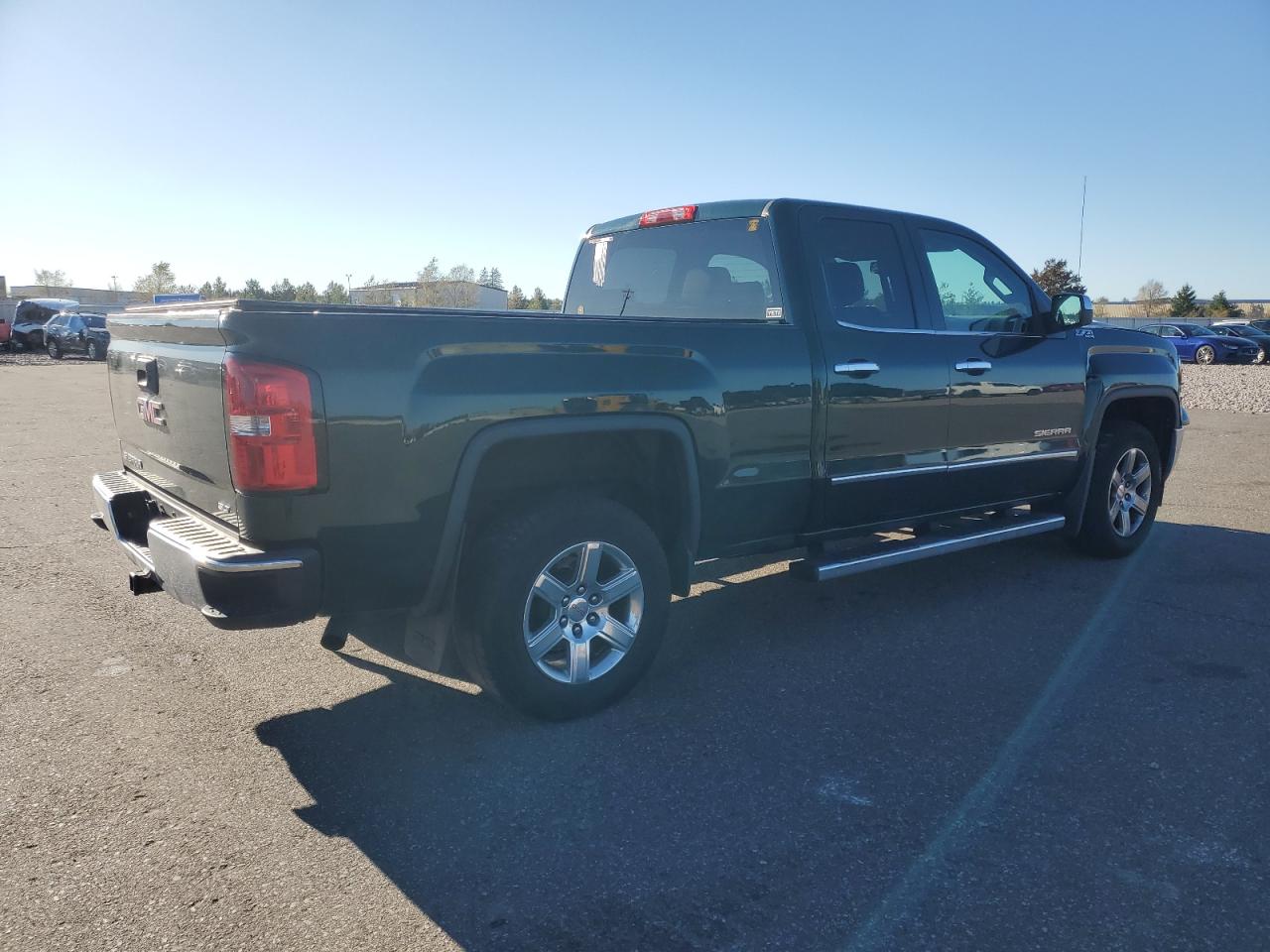 VIN 1GTV2VEC8FZ347869 2015 GMC SIERRA no.3