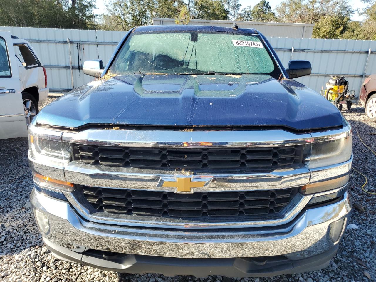 2017 Chevrolet Silverado - Image 5