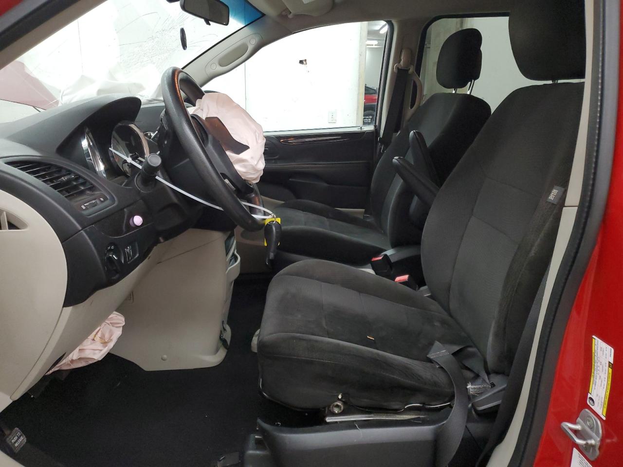 2013 Dodge Caravan - Image 7