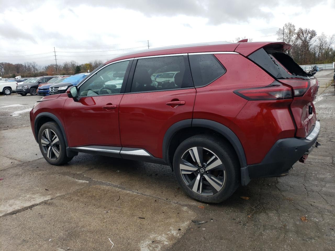 2021 Nissan Rogue - Image 2