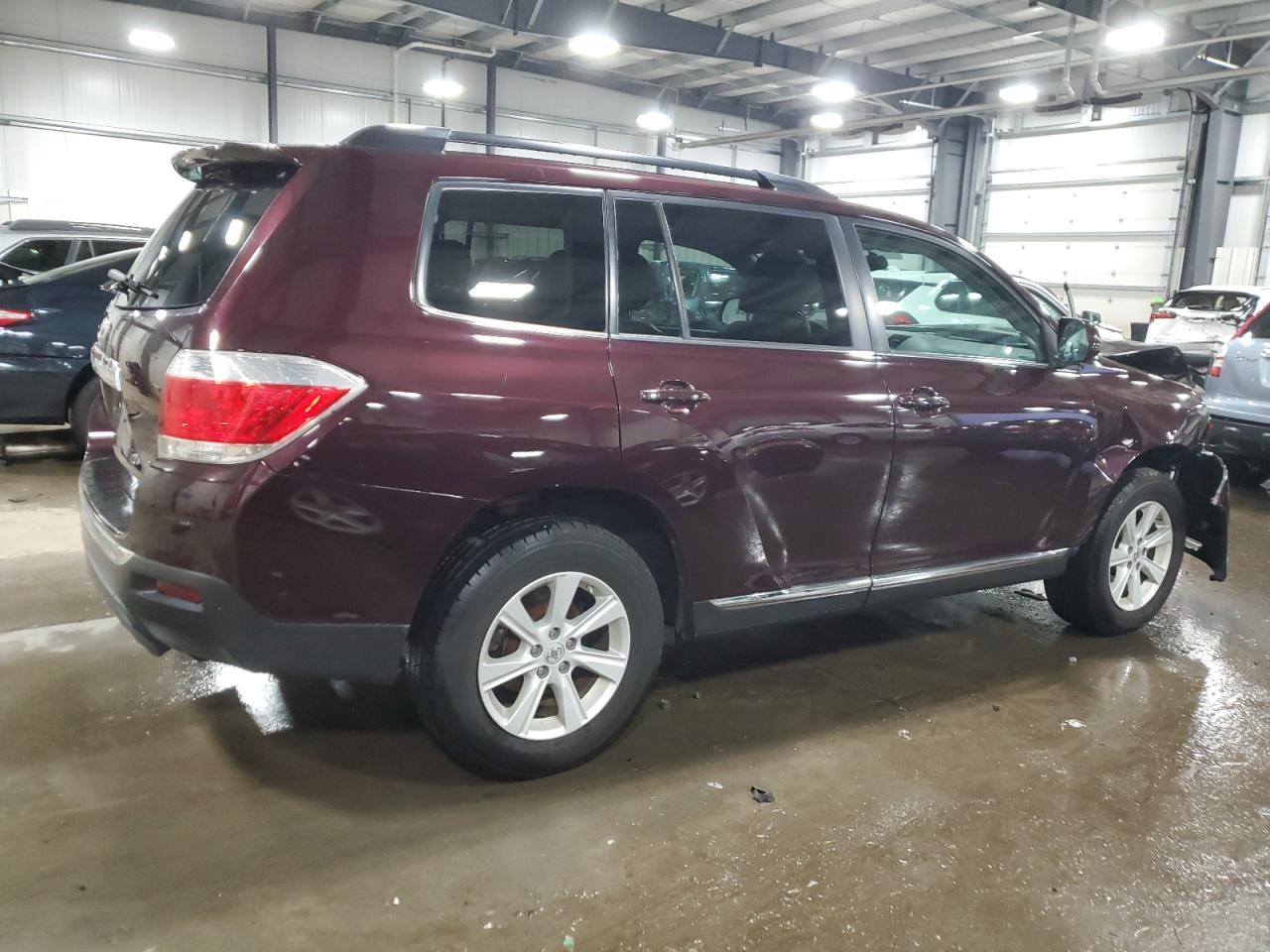 VIN 5TDBK3EH4DS258902 2013 TOYOTA HIGHLANDER no.3